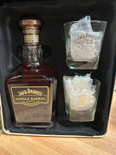 Load image into Gallery viewer, 2011 Jack Daniel&#39;s Ducks Unlimted Single Barrel Select Tennessee Whiskey 750ml
