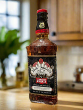 Load image into Gallery viewer, Jack Daniel&#39;s Legacy Edition 2 Old No.7 Brand Sour Mash Whiskey 750ml
