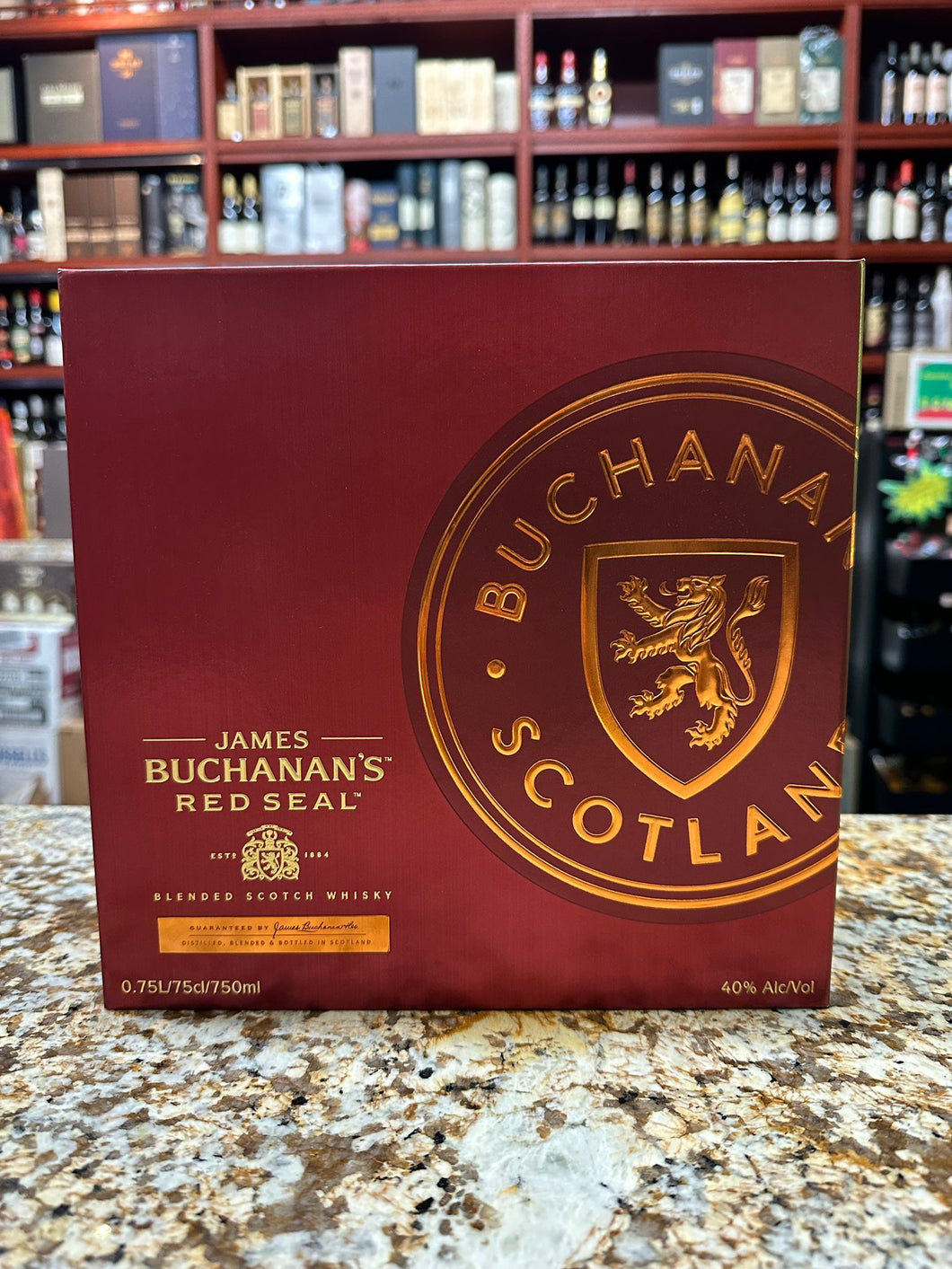 Buchanan's Red Seal Blended Scotch Whisky with Gift Box 750ml