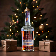 Load image into Gallery viewer, Wild Turkey 12 Year Old Kentucky Straight Bourbon Whiskey 700ml
