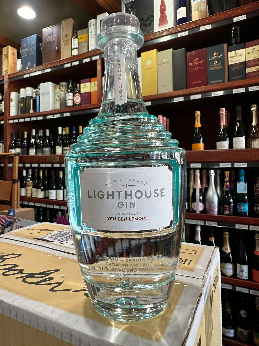 Lighthouse Gin Yen Ben Lemons 750ml